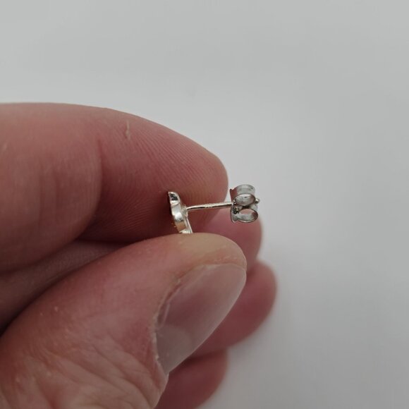 Sterling Silver Adorable Crystal Duck Small Stud Earrings A3257 - Picture 4 of 6